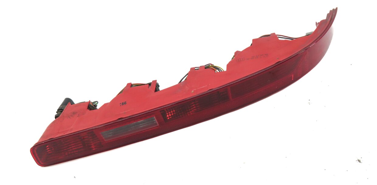 Thumbnail 4: 2007-2015 AUDI Q7 (4L) REAR RIGHT PASSENGER BUMPER LOWER TAILLIGHT LIGHT LAMP