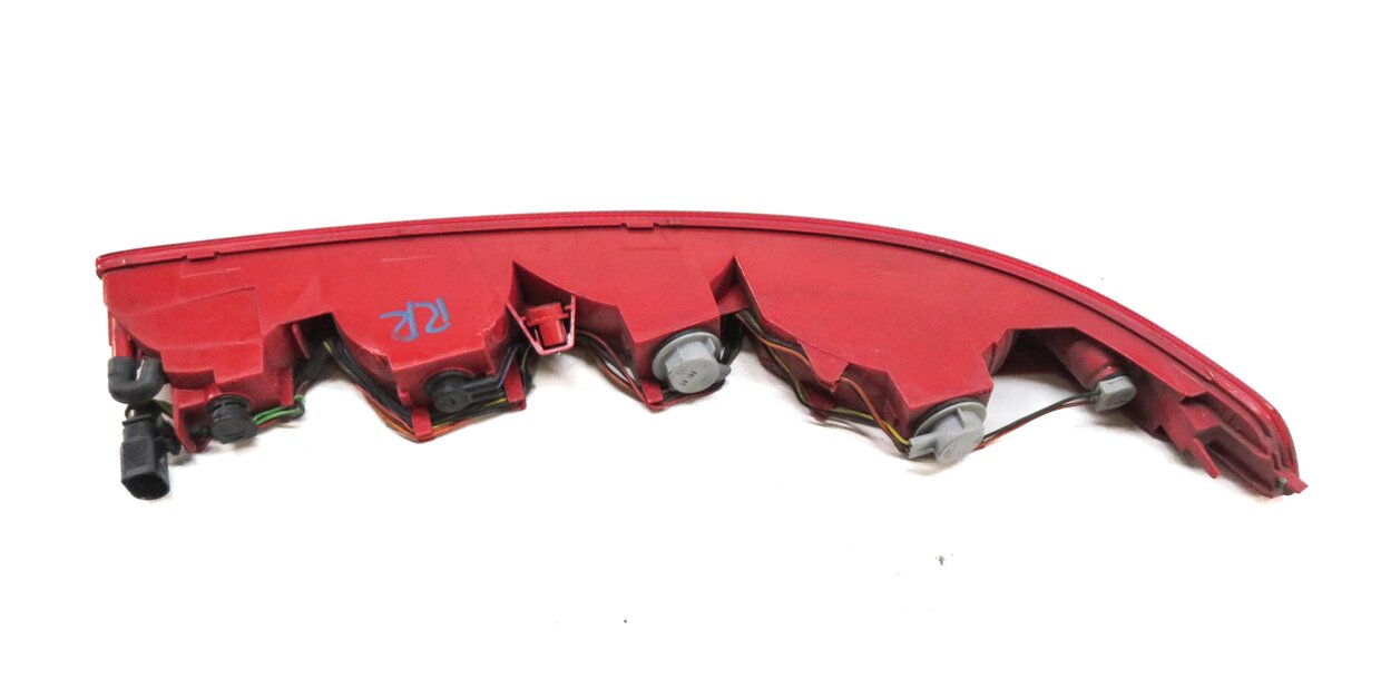 Thumbnail 6: 2007-2015 AUDI Q7 (4L) REAR RIGHT PASSENGER BUMPER LOWER TAILLIGHT LIGHT LAMP