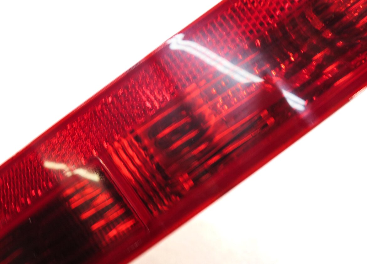 Thumbnail 7: 2007-2015 AUDI Q7 (4L) REAR RIGHT PASSENGER BUMPER LOWER TAILLIGHT LIGHT LAMP
