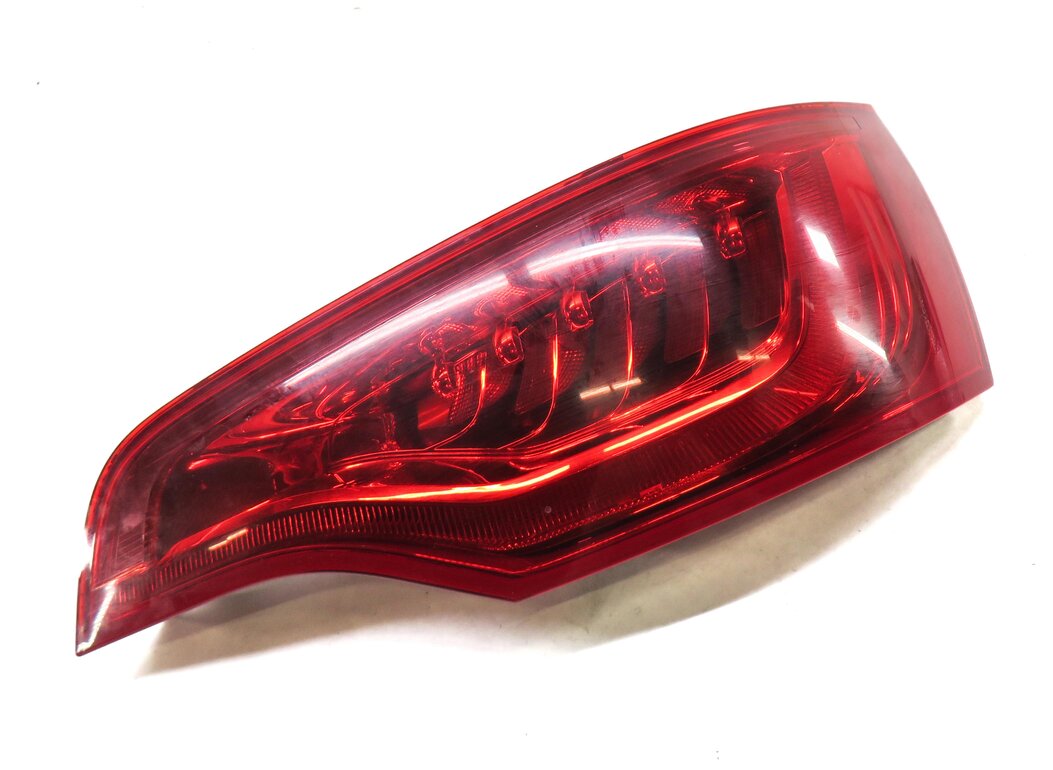 Thumbnail 5: 2010-2015 AUDI Q7 (4L) REAR RIGHT PASSENGER TAILLIGHT BRAKE LIGHT LAMP (LED)