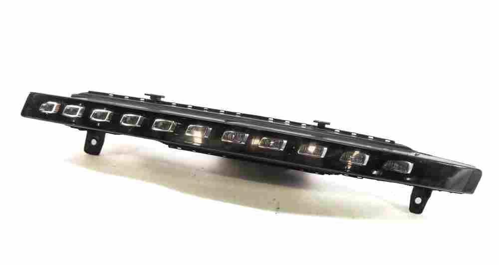 Thumbnail 4: 2010-2015 AUDI Q7 (4L) FRONT LEFT DRIVER LED DRL TURN SIGNAL MARKER LIGHT LAMP