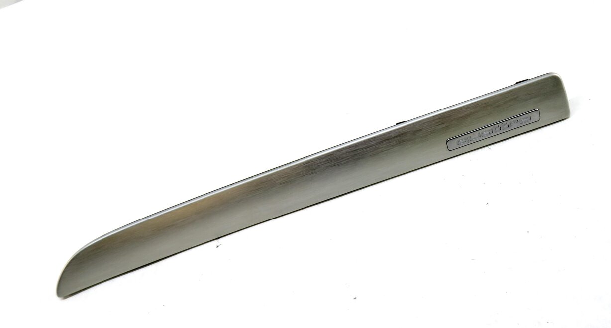 Thumbnail 3: 2014 AUDI Q7 (4L) FRONT RIGHT PASSENGER DASH TRIM PANEL (BRUSHED ALUMINUM MATTE)