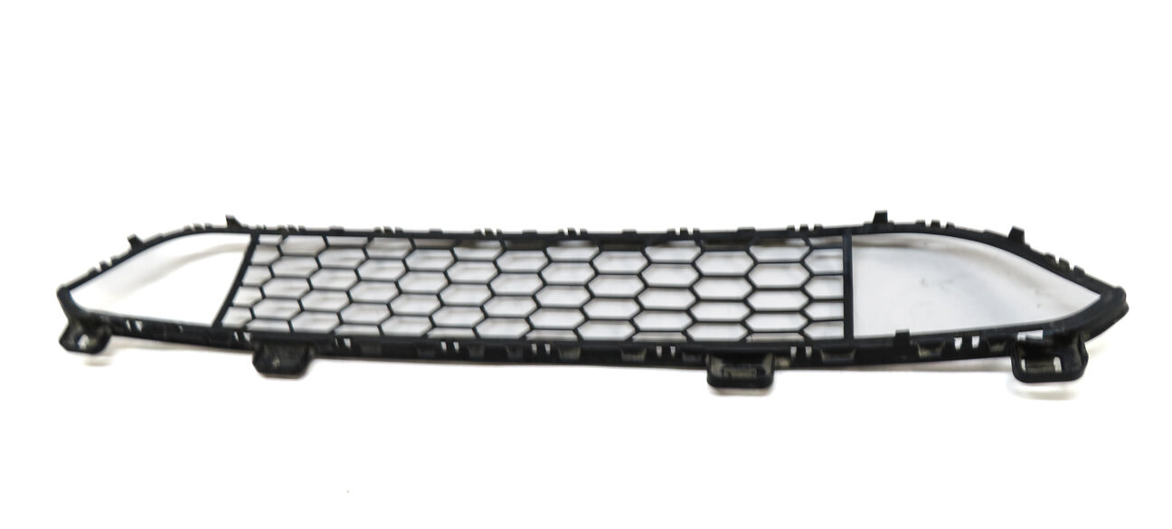 Thumbnail 5: 14-18 BMW X5 F15 FRONT BUMPER LOWER CENTER M-AERO GRILLE w/o ADAPTIVE CRUISE