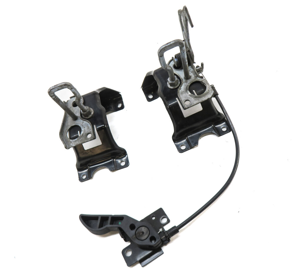 Thumbnail 3: 2015 BMW X5 (F15) HOOD UPPER SAFETY CATCH RELEASE LEVER WITH STRIKER PLATES