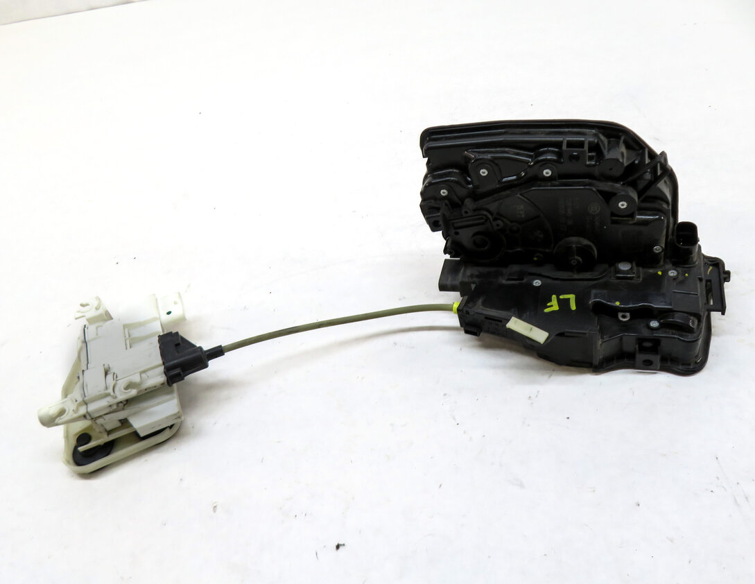 Thumbnail 2: 14-19 BMW 7 X6 (G11 G12 F15 F16) FRONT LEFT SOFT CLOSE DOOR LATCH w/ ACTUATOR