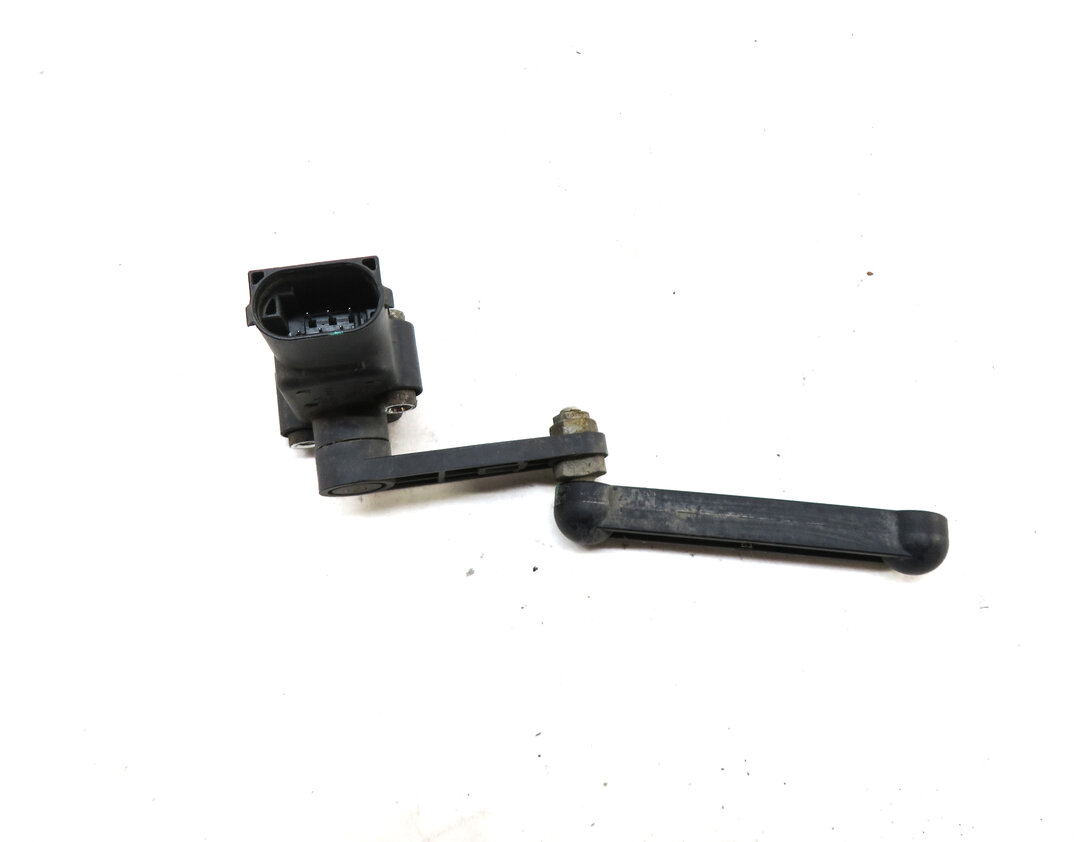 Thumbnail 4: 2015 BMW X5 (F15) REAR LEFT DRIVER SIDE SUSPENSION HEIGHT LEVEL SENSOR