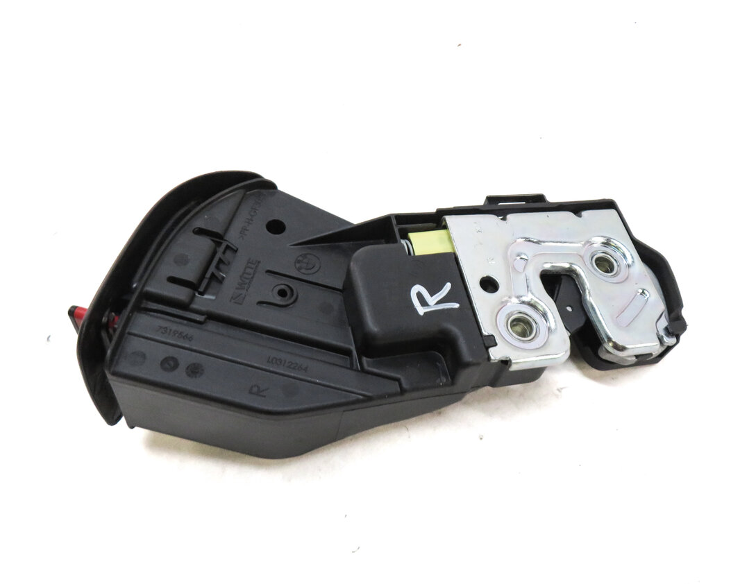 Thumbnail 4: 2015 BMW X5 (F15) REAR 2ND ROW RIGHT SEAT FOLD LATCH & RELEASE BUTTON (Black)