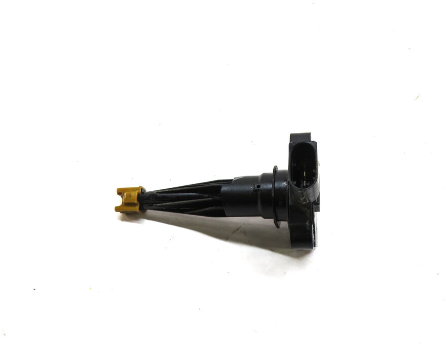 Thumbnail 2: 2015 BMW X5 (F15) 4.4L TWIN TURBO N63 ENGINE OIL LEVEL SENSOR