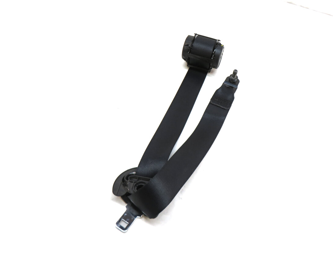 Thumbnail 1: 2015 BMW X5 (F15) REAR 2ND ROW RIGHT SEATBELT SEAT BELT RETRACTOR (Black)
