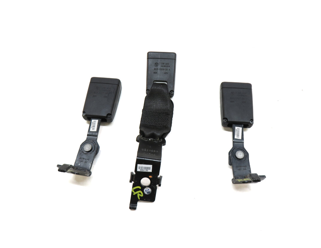 Thumbnail 4: 2015 BMW X5 (F15) REAR 2ND ROW LEFT RIGHT CENTER SEATBELT BUCKLE SET 3 (BLACK)