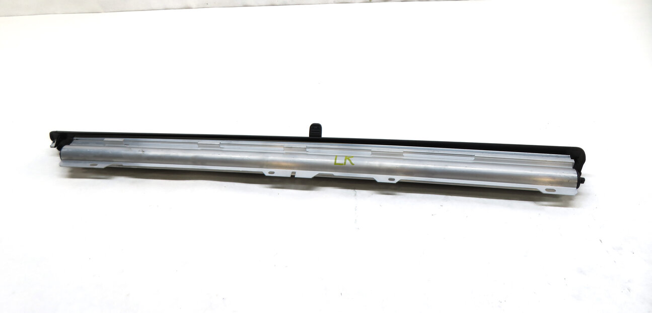 Thumbnail 4: 2014-2018 BMW X5 (F15) LEFT REAR WINDOW SHADE SUNSHADE SUN SCREEN SHADE BLIND