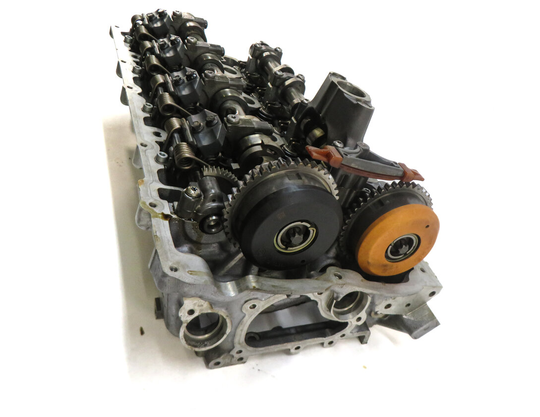 Thumbnail 5: 13-19 BMW 550i 650i 750i X5 X6 (F01 F10 F15) 4.4L N63 ENGINE RIGHT CYLINDER HEAD