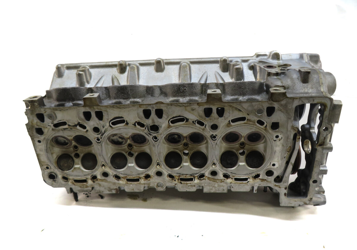 Thumbnail 8: 13-19 BMW 550i 650i 750i X5 X6 (F01 F10 F15) 4.4L N63 ENGINE RIGHT CYLINDER HEAD