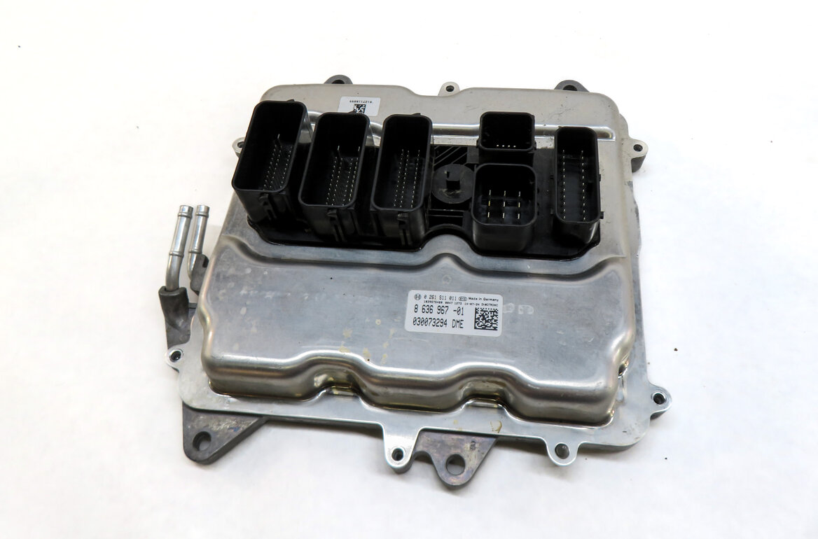 Thumbnail 8: 14-18 BMW X5 F15 4.4L N63 TURBO ENGINE DME BODY IMMOBILIZER LOCK MODULE KEY SET