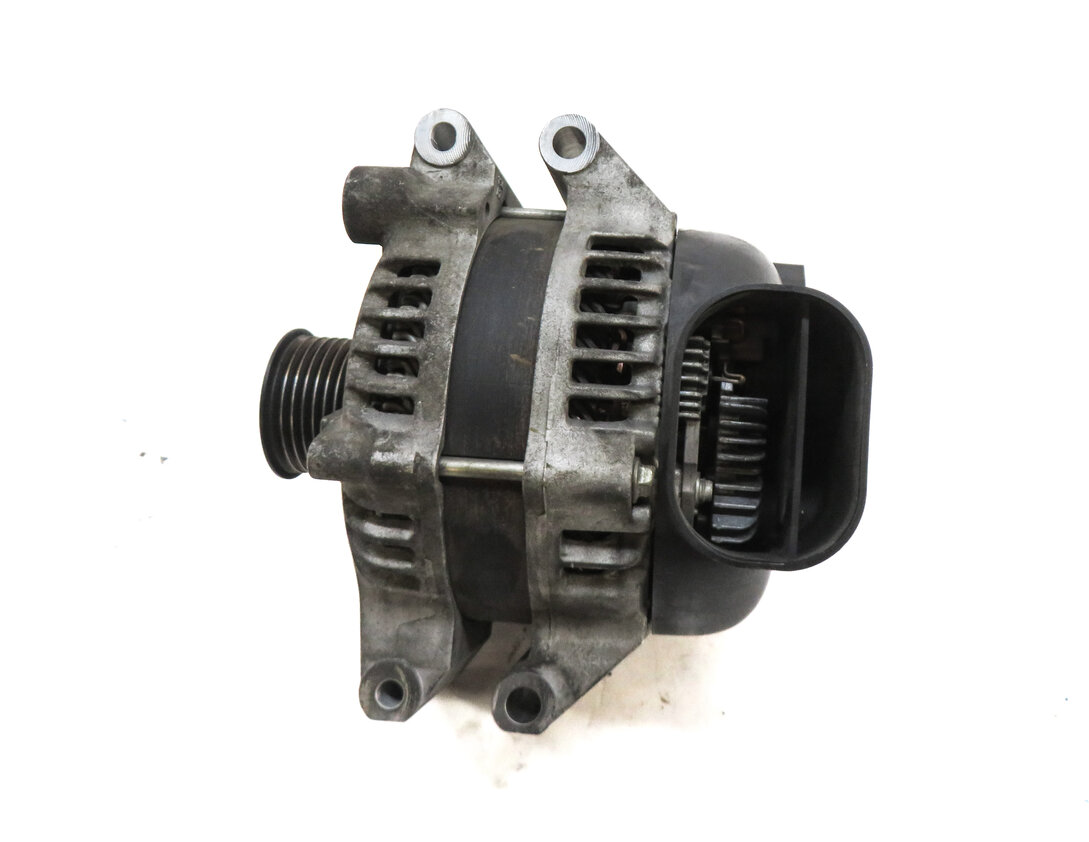 Thumbnail 4: 2012-2019 BMW 550i 650i 750i X5 X5M X6 X6M M5 M6 - 4.4L V8 ALTERNATOR (210 AMP)