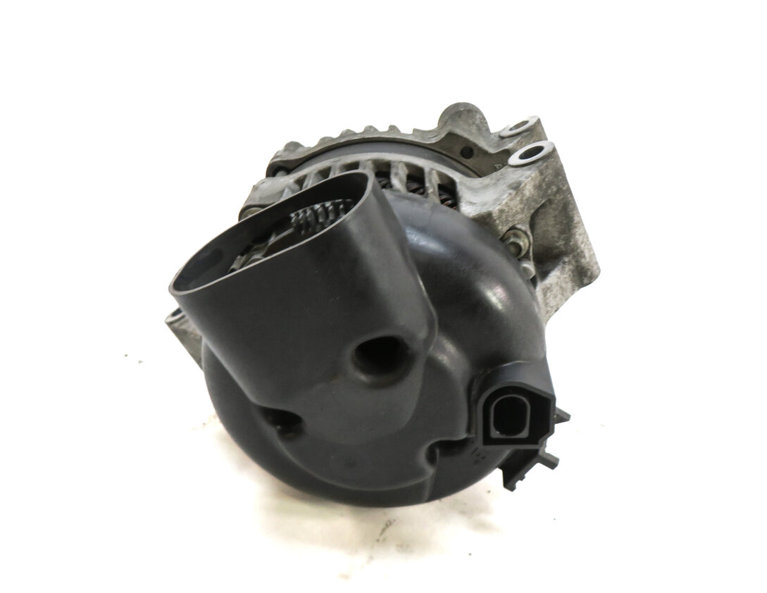 Thumbnail 5: 2012-2019 BMW 550i 650i 750i X5 X5M X6 X6M M5 M6 - 4.4L V8 ALTERNATOR (210 AMP)