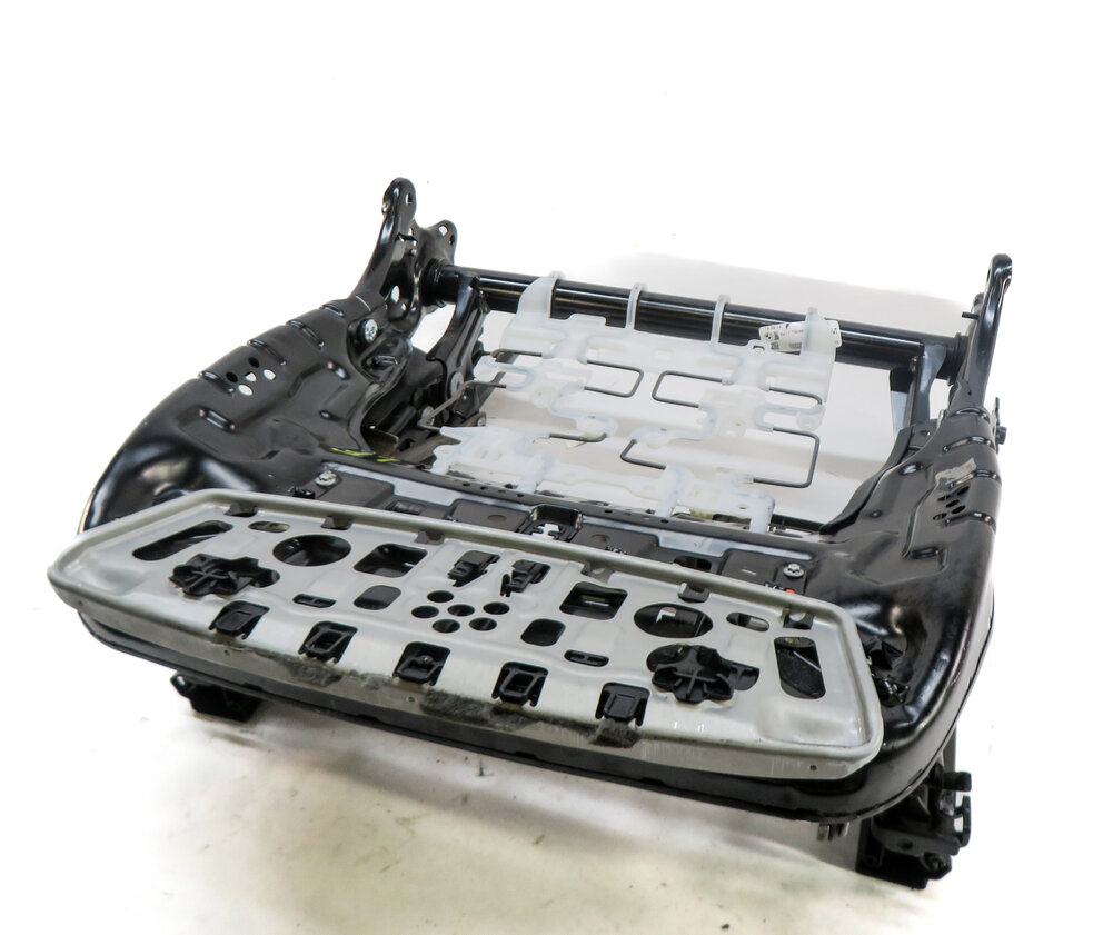 2015 BMW X5 (F15) FRONT LEFT DRIVER SEAT TRACK WITH ADJUST MOTORS