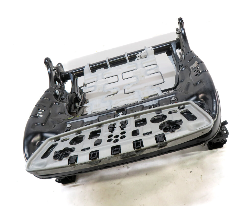 Thumbnail 3: 2015 BMW X5 (F15) FRONT LEFT DRIVER SEAT TRACK WITH ADJUST MOTORS
