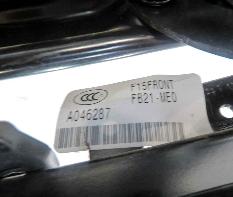 Thumbnail 7: 2015 BMW X5 (F15) FRONT LEFT DRIVER SEAT TRACK WITH ADJUST MOTORS