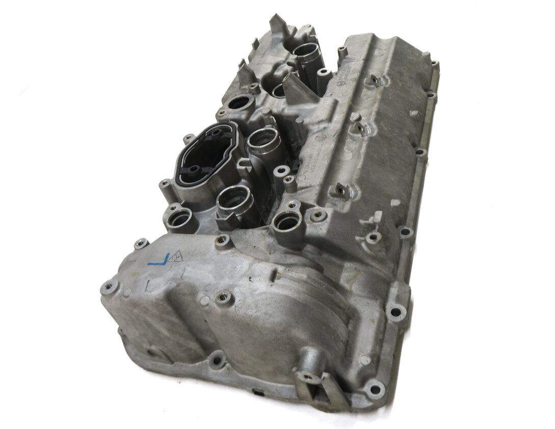Thumbnail 4: 13-19 BMW 5 6 7 M5 M6 X5 X6 (F01 F06 F10 E70 E71) 4.4L N63 S63 LEFT VALVE COVER