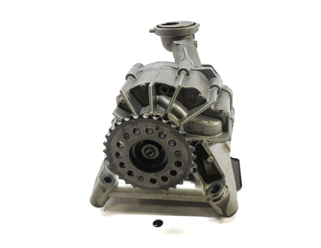 Thumbnail 4: 2015 BMW X5 (F15) 4.4L TWIN TURBO N63 ENGINE OIL PUMP w/ PICKUP TUBE