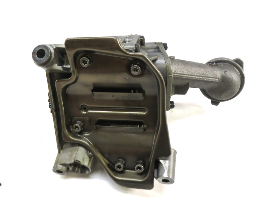 Thumbnail 7: 2015 BMW X5 (F15) 4.4L TWIN TURBO N63 ENGINE OIL PUMP w/ PICKUP TUBE