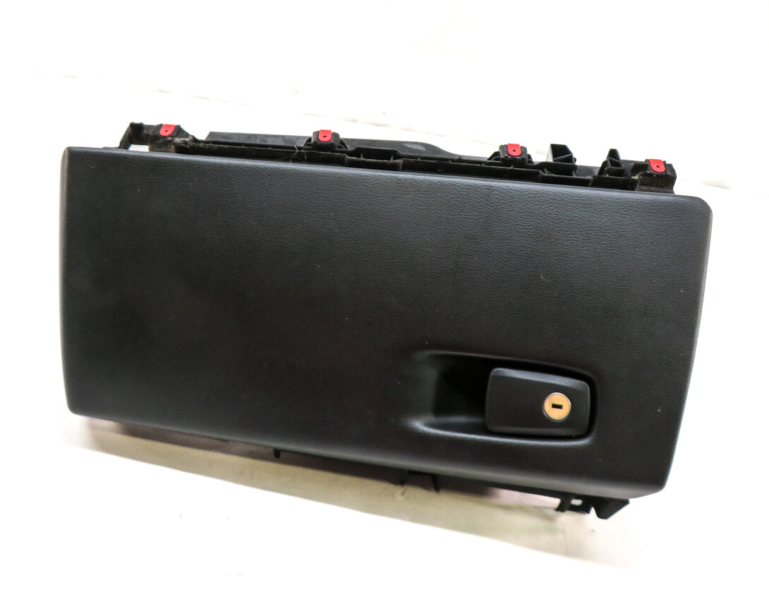2015 BMW X5 (F15) FRONT RIGHT PASSENGER GLOVE BOX ASSEMBLY (Black)