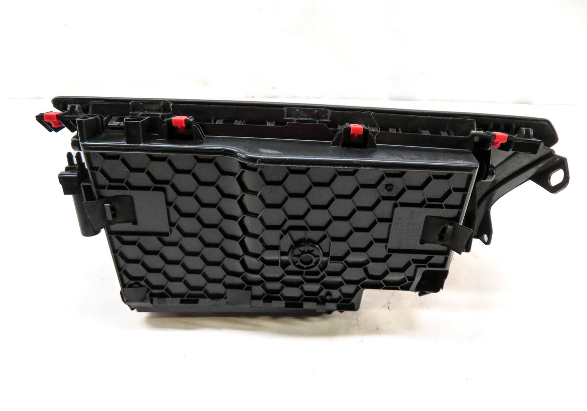 Thumbnail 6: 2015 BMW X5 (F15) FRONT RIGHT PASSENGER GLOVE BOX ASSEMBLY (Black)