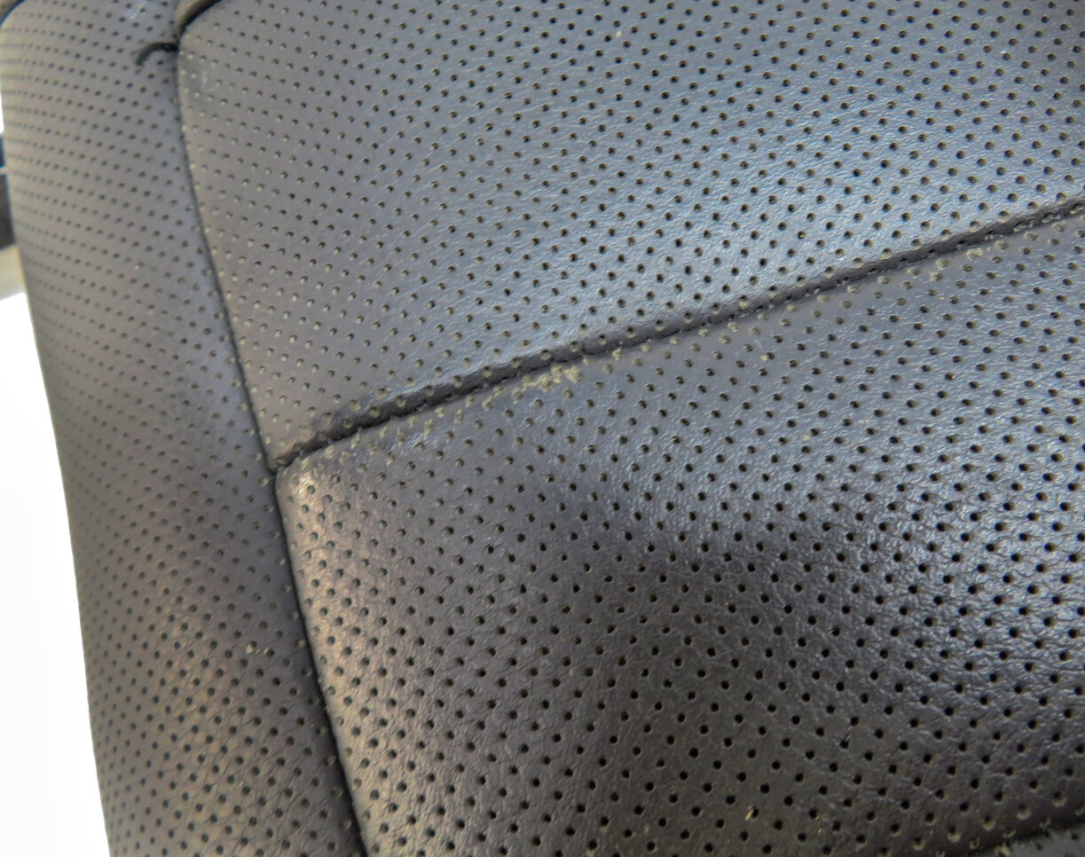 Thumbnail 10: 2015 BMW X5 (F15) FRONT RIGHT PASSENGER UPPER SEAT CUSHION (Black)