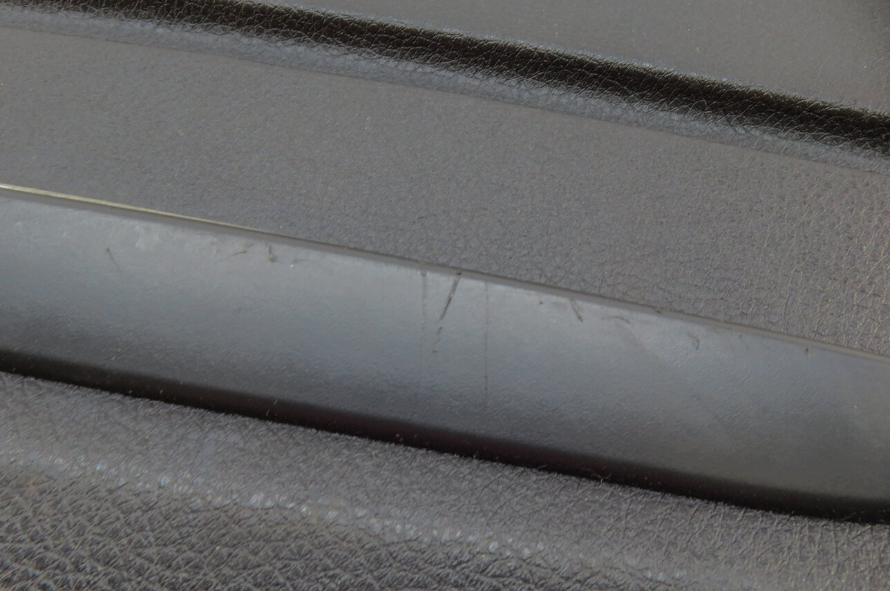 Thumbnail 8: 2015 BMW X5 (F15) FRONT RIGHT PASSENGER UPPER SEAT CUSHION (Black)