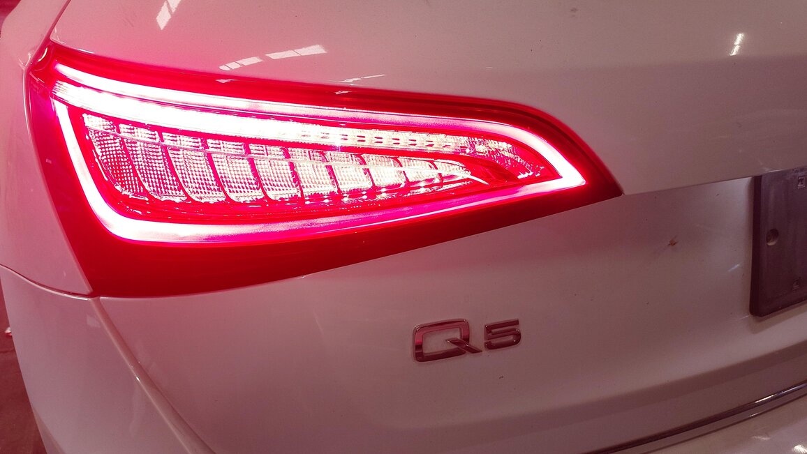 Thumbnail 2: 2013-2017 AUDI Q5 SQ5 (B8 8R) LEFT DRIVER REAR TAILLIGHT BRAKE LIGHT LAMP (LED)
