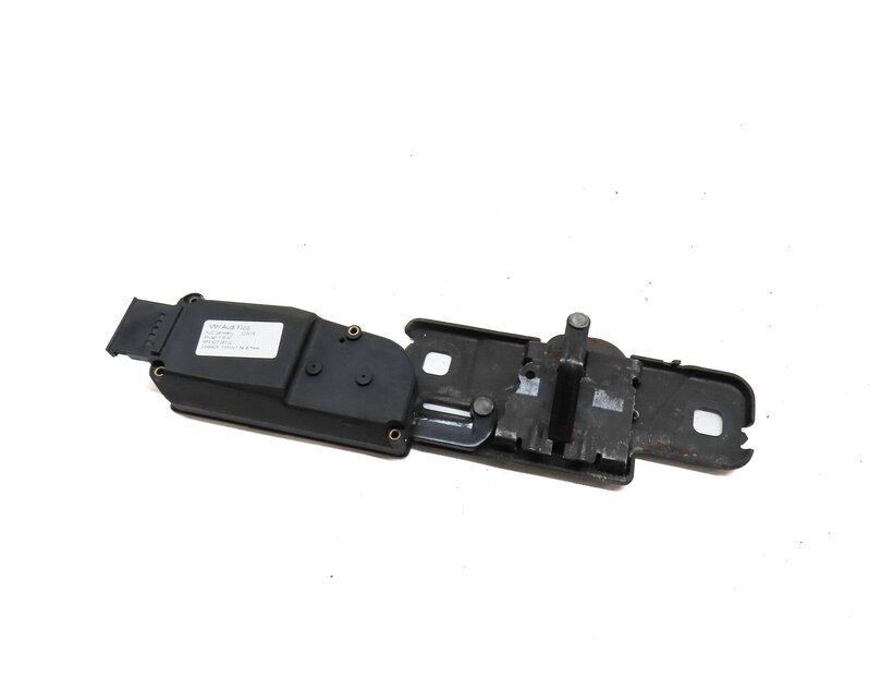 2016 AUDI Q5 (B8 8R) LOWER STRIKER LATCH WITH ACTUATOR 4F9827383G