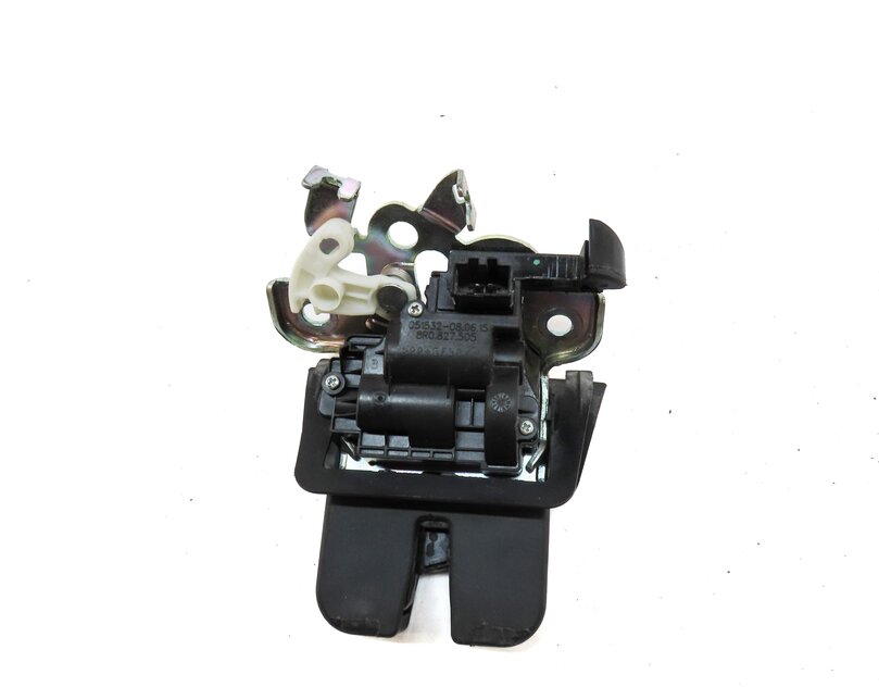 Thumbnail 6: 2016 AUDI Q5 (B8 8R) REAR HATCH TRUNK LOCK LATCH ACTUATOR 8R0827505