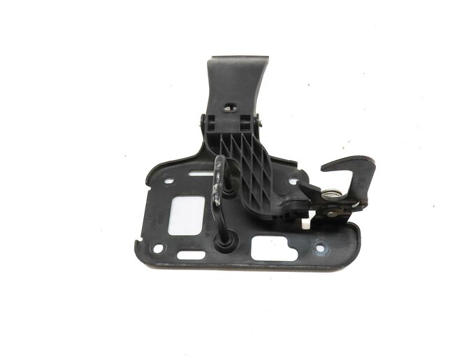 Thumbnail 2: 2016 AUDI Q5 (B8 8R) HOOD SAFETY CATCH HOOK & RELEASE LEVER 8R0823480A