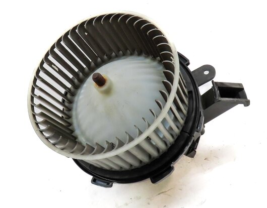 Thumbnail 3: 2013-2017 AUDI A4 S4 A5 S5 Q5 (B8 8K 8T 8R) FRONT HEATER A/C BLOWER FAN MOTOR