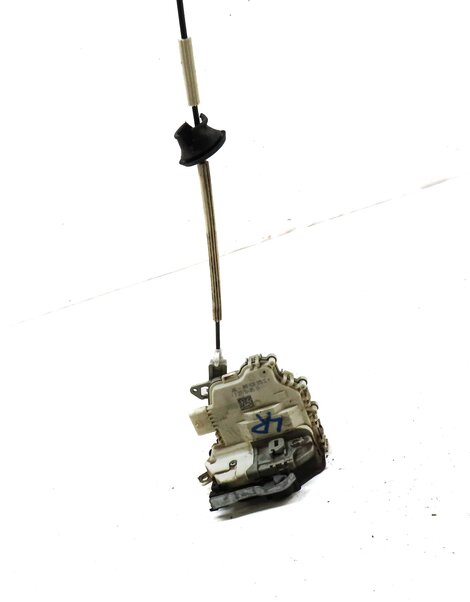 Thumbnail 3: 10-20 VW PORSCHE AUDI A3 A4 A8 S3 S4 Q5 MACAN PANAMERA - LEFT REAR DOOR LATCH