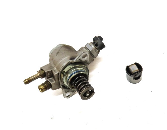 Thumbnail 3: 12-17 AUDI A6 A7 A8 Q5 Q7 S4 S5 (B8 8K 8T C7 4L) 3.0L HIGH PRESSURE FUEL PUMP