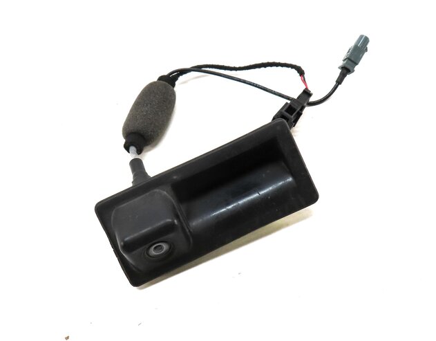 Thumbnail 3: 08-17 AUDI A3 S3 A4 S4 A5 S5 A7 Q5 (B8 8K 8T 8R 8V) REAR TRUNK HANDLE w/ CAMERA