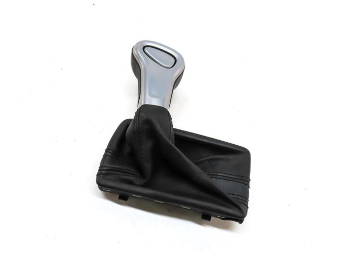 2016 AUDI Q5 (B8 8R) SHIFTER KNOB & BOOT (SILVER & BLACK) 8K1713139R
