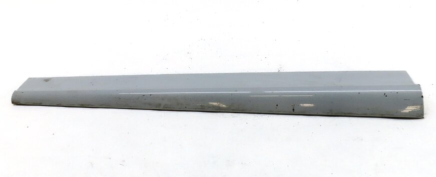 Thumbnail 4: 2016 AUDI Q5 (B8 8R) FRONT LEFT LOWER DOOR MOULDING TRIM PANEL (GLACIER WHITE)