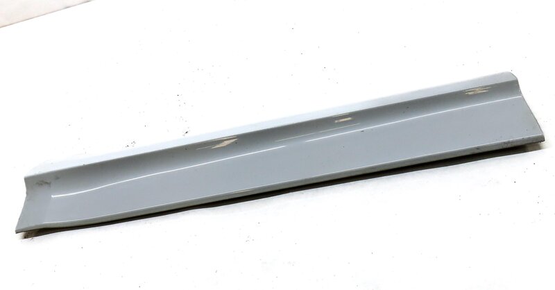 Thumbnail 3: 2016 AUDI Q5 (B8 8R) REAR LEFT LOWER DOOR MOULDING TRIM PANEL (GLACIER WHITE)