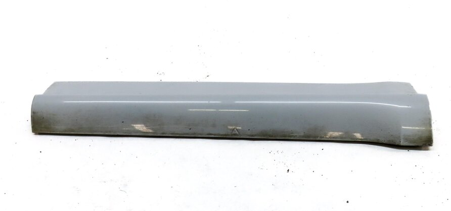 Thumbnail 4: 2016 AUDI Q5 (B8 8R) REAR LEFT LOWER DOOR MOULDING TRIM PANEL (GLACIER WHITE)