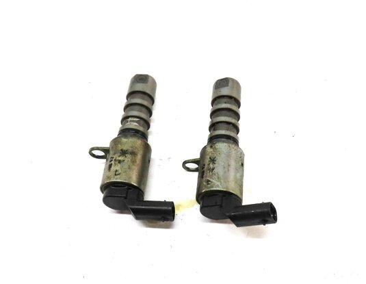 Thumbnail 2: 2016 AUDI Q5 (B8 8R) 3.0L CTUC ENGINE VVT VANOS SOLENOID SET 2 06E2571