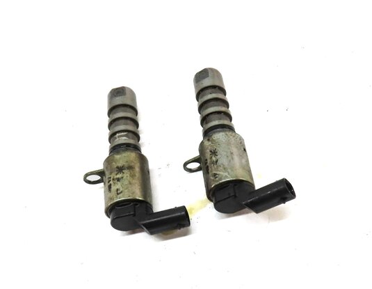 Thumbnail 3: 2016 AUDI Q5 (B8 8R) 3.0L CTUC ENGINE VVT VANOS SOLENOID SET 2 06E2571