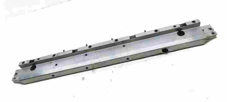 Thumbnail 3: 20-23 DISCOVERY SPORT EVOQUE L550 L538 FRONT BUMPER REINFORCEMENT IMPACT BAR