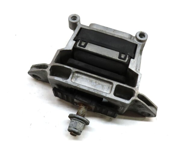 Thumbnail 1: 2020 LAND ROVER DISCOVERY SPORT (L550) 2.0L ENGINE LEFT MOTOR MOUNT K8D26F012AC