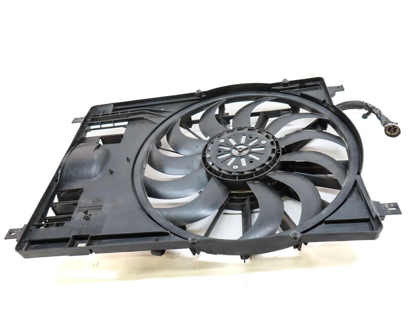 Thumbnail 2: 20-21 DISCOVERY SPORT EVOQUE L550 L538 2.0L ENGINE RADIATOR COOLING FAN & SHROUD