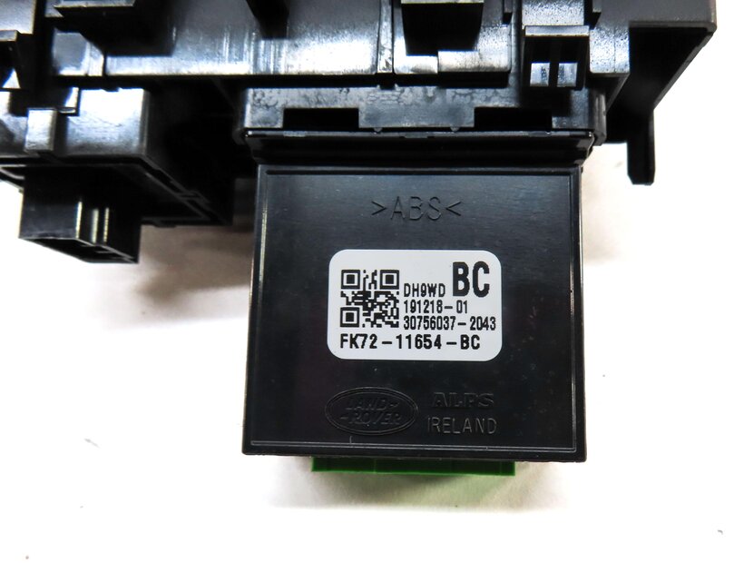 Thumbnail 6: 2020 DISCOVERY SPORT (L550) TRUNK OPEN CLOSE BUTTON PANEL w/ DIMMER SWITCH