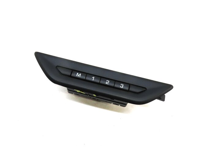 Thumbnail 1: 2020 LAND ROVER DISCOVERY SPORT (L550) FRONT RIGHT PASSENGER SEAT MEMORY SWITCH