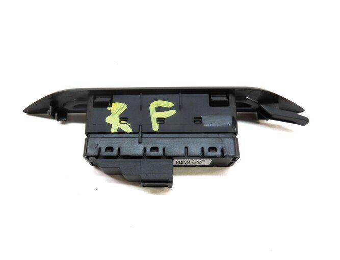 Thumbnail 5: 2020 LAND ROVER DISCOVERY SPORT (L550) FRONT RIGHT PASSENGER SEAT MEMORY SWITCH
